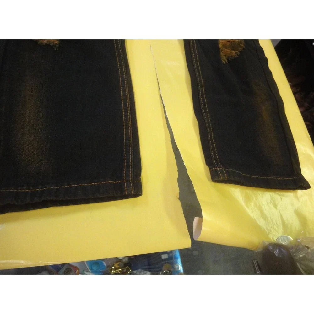 mens Fashion jeans 32 embroidered design‎ distressed washed rust black coloring